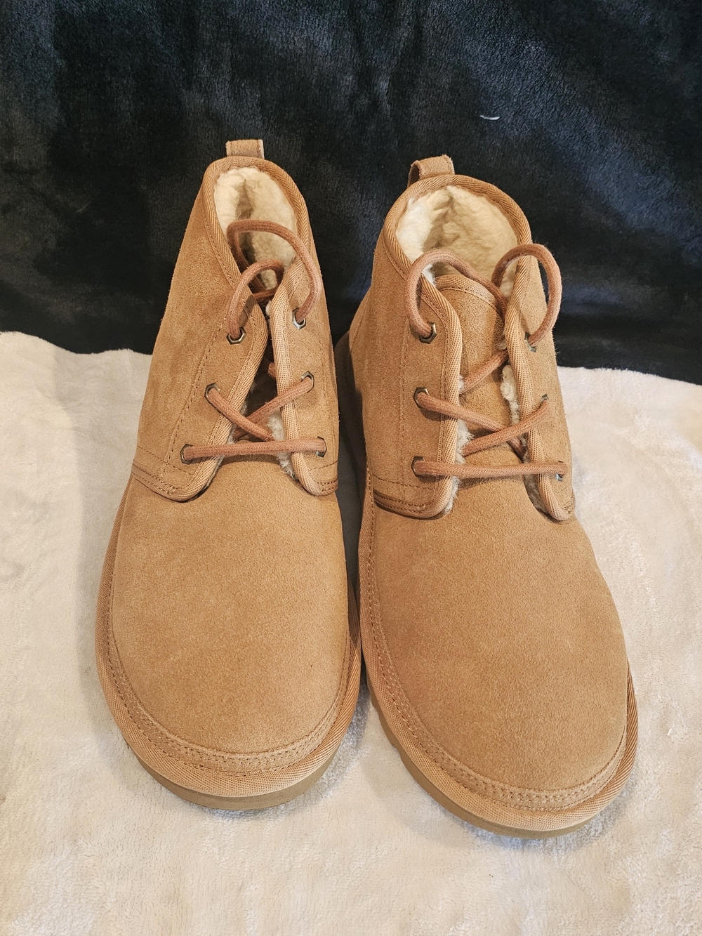 UGG Chukka Boots in Tan Suede- Mens 12 Women's 13- NEW